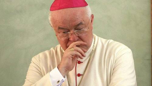 Pedofilia, rinviato a giudizio dal tribunale vaticano l'arcivescovo Wesolowski
