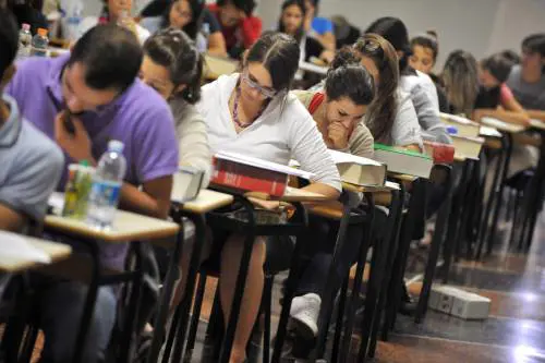 Polemiche sulla prova di matematica: maturità a rischio annullamento?