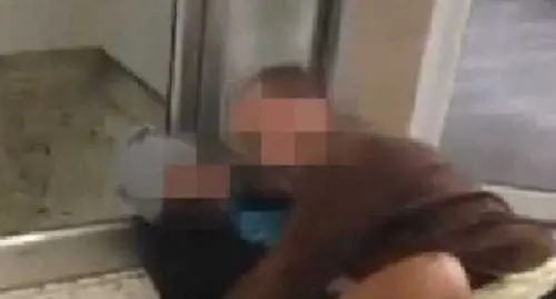 Sydney, sesso al centro commerciale