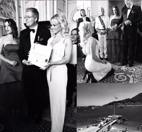 Pamela Anderson sexy e impegnata