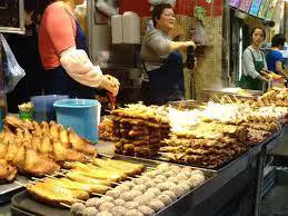 Cina, scandalo alimentare: carne avariata e putrefatta congelata da quanrant'anni