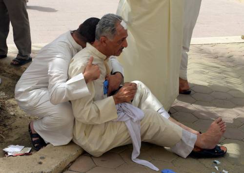 Attentato in una moschea sciita in Kuwait