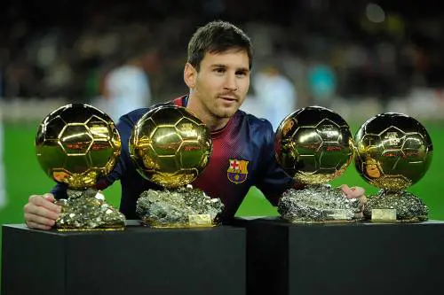 Un pentito accusa il campione Messi: "Partite benefiche per riciclare denaro sporco"
