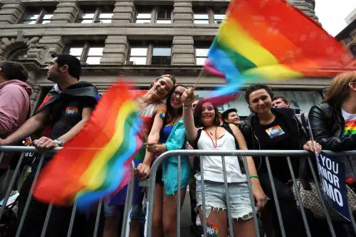 Il Texas sfida la Corte suprema: si possono negare le nozze gay