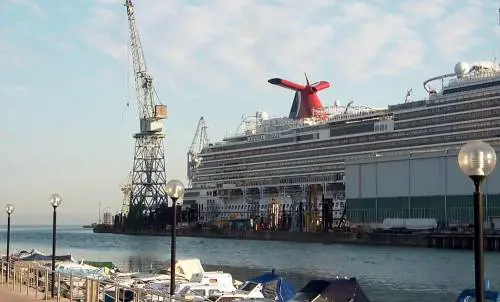 Caso Fincantieri, i sigilli bloccano l'azienda e 5mila operai vanno a casa