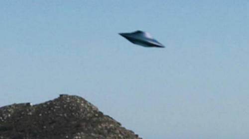 "Gli ufo lasciano la Terra", ​il mistero del video Iss