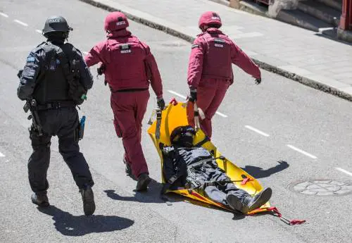 Maxi-esercitazione antiterrorismo a Londra