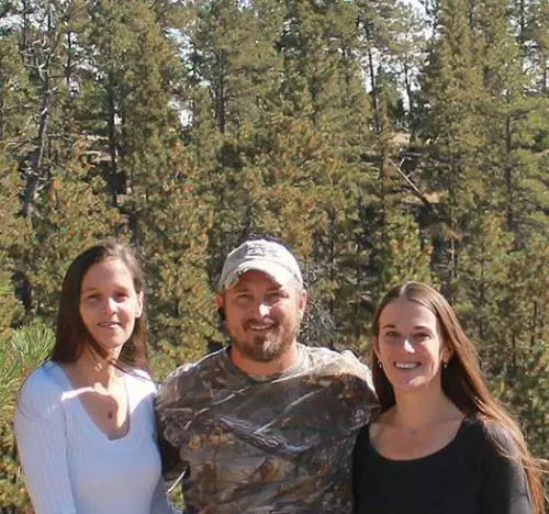 Usa, l'uomo con due mogli ora vuole le nozze poligame: "I gay sì, perché noi no?"