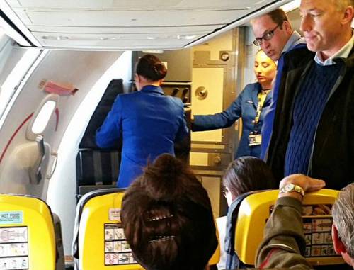 Il volo low cost del principe William: sceglie Ryanair per tornare in Scozia
