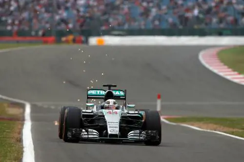 Gp Belgio: pole per Hamilton, nono Vettel