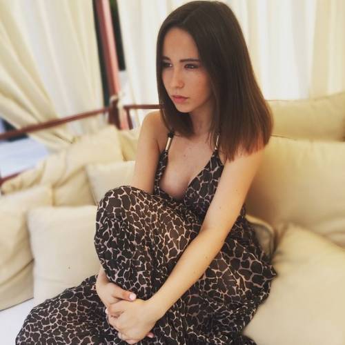Aurora Ramazzotti, primo scatto sexy: Instagram impazzisce per lei