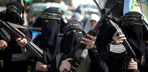 Spagna, reclutava bambine per lo Stato Islamico: arrestata una donna