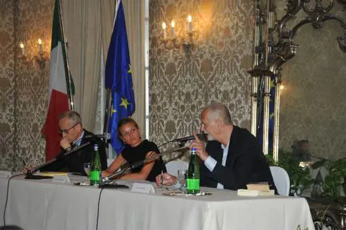 "Viviamo la Terza guerra mondiale ma abbiamo paura di dirlo"