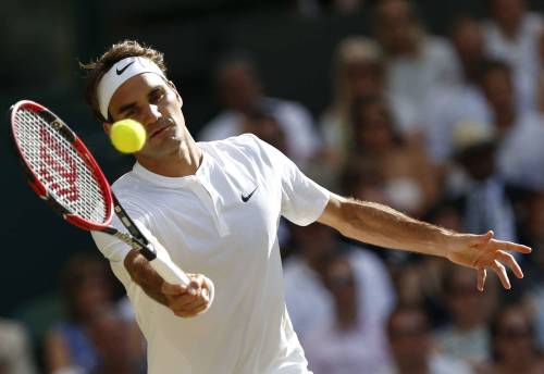 Wimbledon, Federer rischia ma rimonta Cilic: in semifinale c'è Raonic