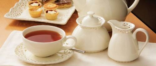 L'elisir per le donne over 70: due tazze di tè al giorno aumentano longevità