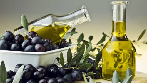 Nei supermercati dilaga l'olio greco e tunisino