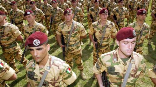 Lo schiaffo dell'Irak a Renzi: "Siamo pronti a combattervi"