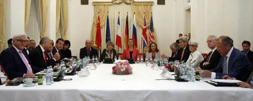 Iran, l'accordo sul nucleare slitta