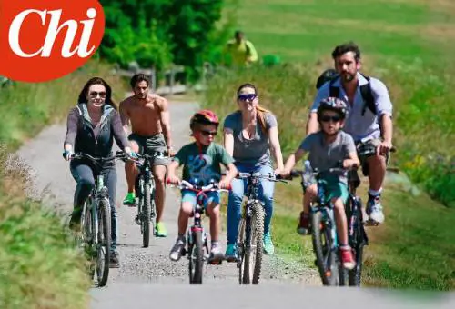 Le vacanze sportive di Veronica Lario
