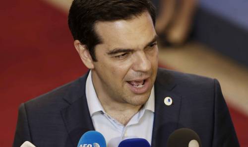Grecia, Tsipras non si dimette: verso il rimpasto di governo