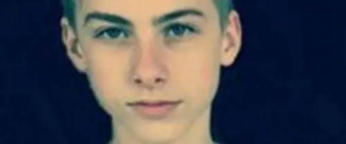 Tragedia per il cantante Nick Cave: il figlio cade da una scogliera e muore