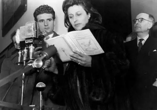 Aristocratica e popolare. Ecco tutti i volti di un'attrice inimitabile