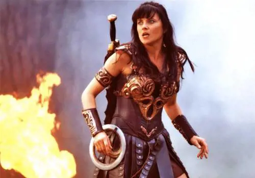 Lucca, principessa Xena denuncia episodio razzista: "Italiani siete stati immigrati"