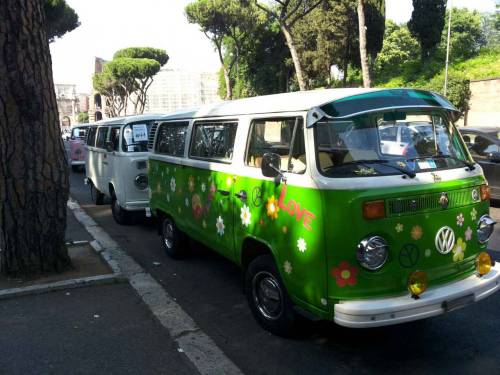 Il ticket costa 15 euro ma l'autobus è abusivo
