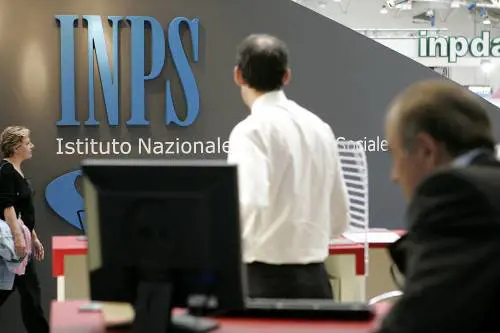 Pensioni, vedove espropriate: ​tagli fino al 50% degli assegni
