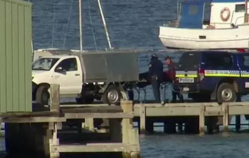 Australia, squalo attacca sub e lo divora davanti agli occhi della figlia