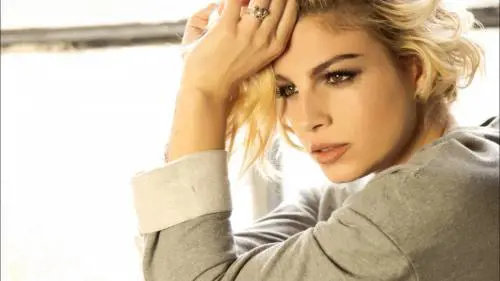 Emma a Capri con Borriello: ​"Sono innamorata e felice"