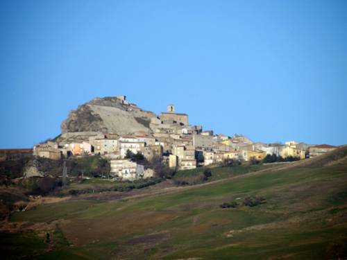 Crolla cupola della chiesa, morto operaio in Molise