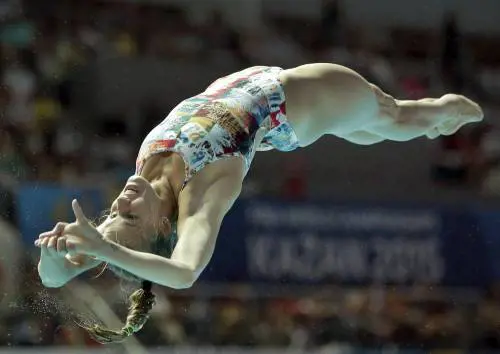 Cagnotto nella storia: oro mondiale dal trampolino