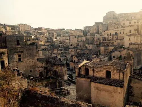 Matera, capitale europea della cultura  ​che rischia di perdere la sua autenticità