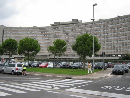 Roma, ingorgo vicino ospedale: rischio blocco ambulanze