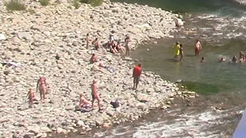 Il sindaco "tassa" l'inciviltà sul fiume Trebbia