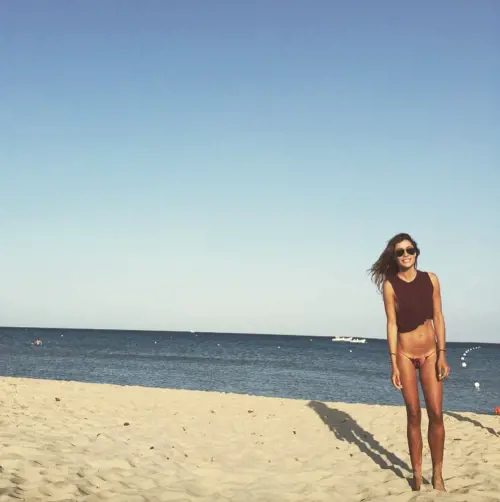 Ludovica Frasca hot al mare
