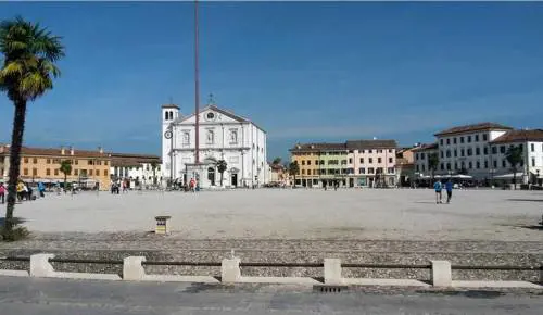 Palmanova va a pezzi reclame alla Slovenia