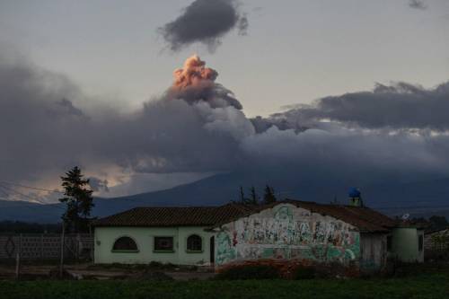 Ecuador, si risveglia il Cotopaxi. È stato d'emergenza