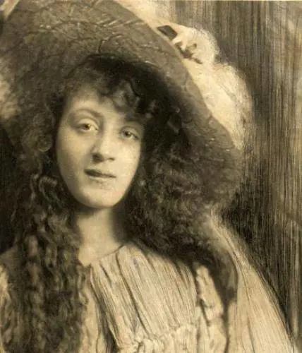 La fotografia francese del Novecento. Una mostra a Pordenone presenta scatti indimenticabili fra realtà, poesia e magia