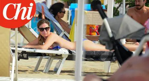 Un ministro senza veli: ​la calda estate della Boschi