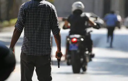 Turchia,  ancora attentati: spari a Istanbul foto  8 soldati morti per attacco Pkk nel sud-est