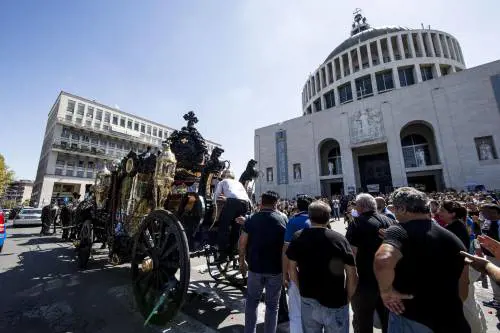 Per il boss Casamonica ​funerale stile "Padrino"