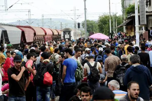 Londra: "Basta Schengen anche per europei disoccupati"