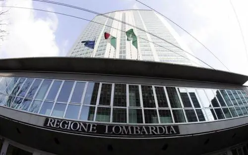 Sconto carburante, il Pirellone "sblocca" le pratiche incagliate dalla burocrazia