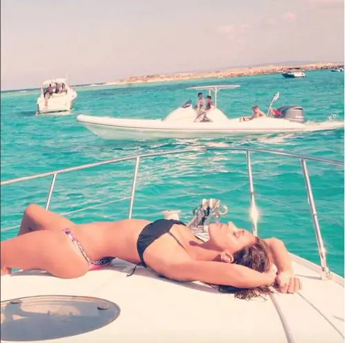 Belen Rodriguez guest star in Don Matteo