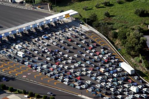 Autostrade, una domenica da bollino nero: sciopero ai caselli