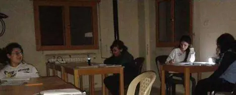 Studiare sotto le bombe: la vita degli universitari di Aleppo