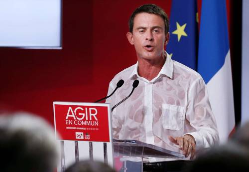 Manuel Valls e la camicia fradicia di sudore