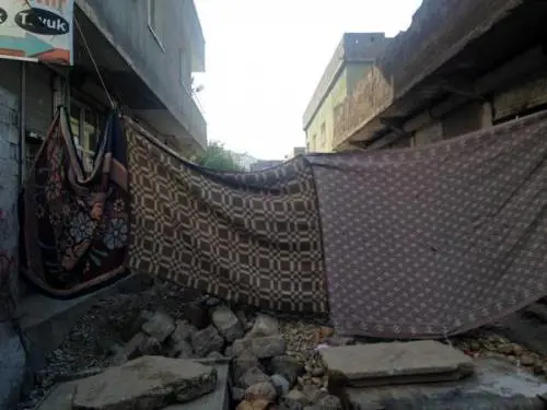 Un'immagine scattata da Jake Hanrahan a Cizre